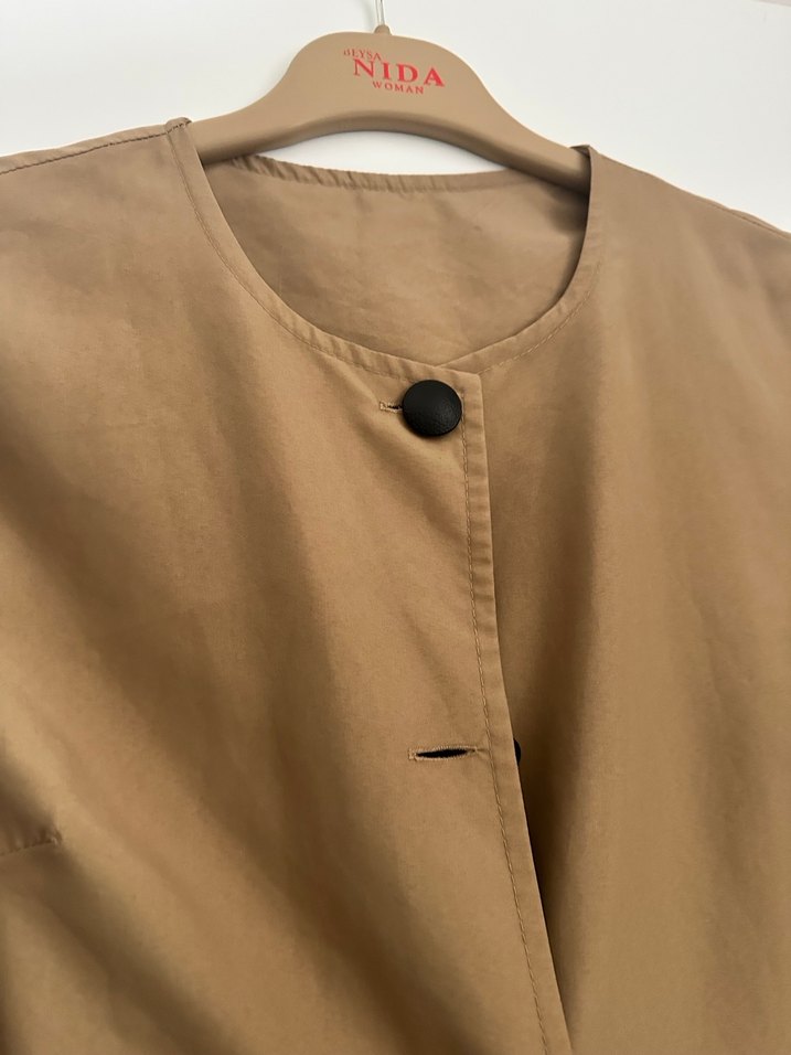 Bej Düğmeli Kadın Keten Uzun trençkot - Görsel 2