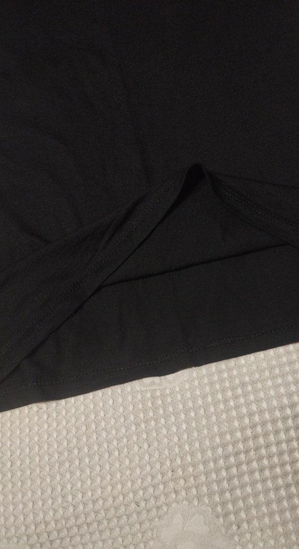 siyah askılı kadın tişört - Görsel 3