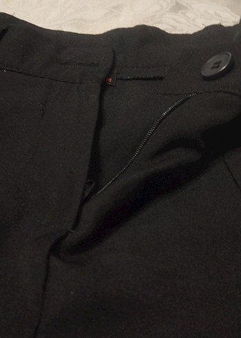 Siyah Kadın paça kısımlarından yırtmaçlı kadın pantolon - Görsel 5