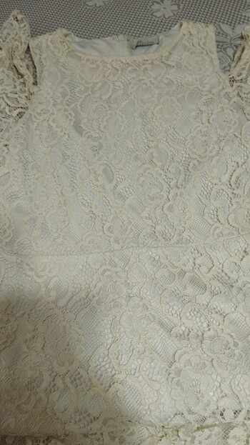 Özel günlerde kullanmak için çok şık bir elbise - Görsel 6