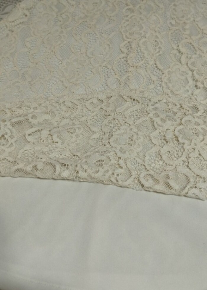 Özel günlerde kullanmak için çok şık bir elbise - Görsel 3