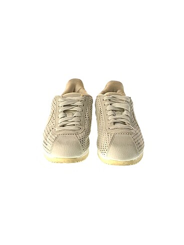 37.5 Beden Nike Spor Ayakkabı p İndirimli.