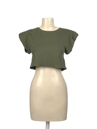 Diğer T-shirt %70 İndirimli.