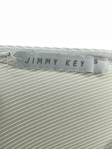 s Beden beyaz Renk Jimmy Key Bluz %70 İndirimli.