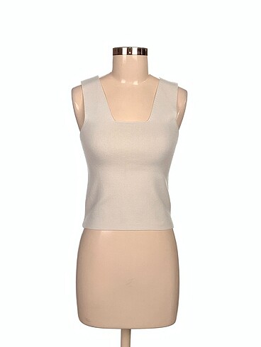 Mango T-shirt %70 İndirimli.