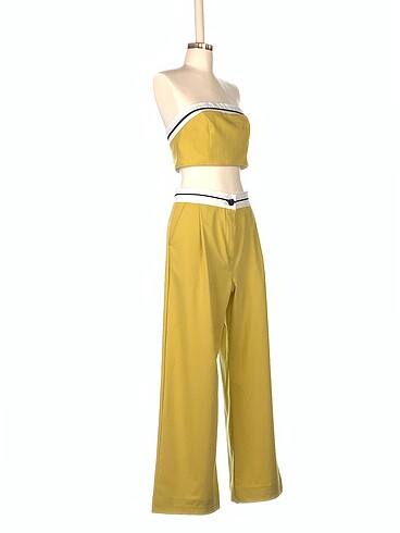 Vintage Love Vintage Love Takım Elbise %70 İndirimli.