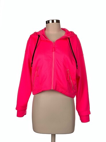Zara Spor Dış Giyim %70 İndirimli.