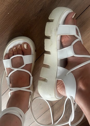 Bilekten Bağlamalı Kadın Sandalet - Görsel 2