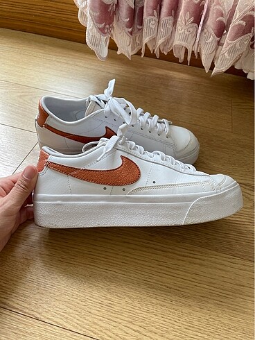 38 Beden Nike beyaz spor ayakkabı