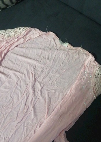 Uzun Kollu Pudra Pembe Nakışlı Hemşire Önlüğü - Görsel 2