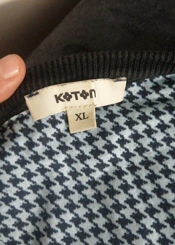 Siyah V Yaka Uzun Kollu Erkek Gömlek - Görsel 4