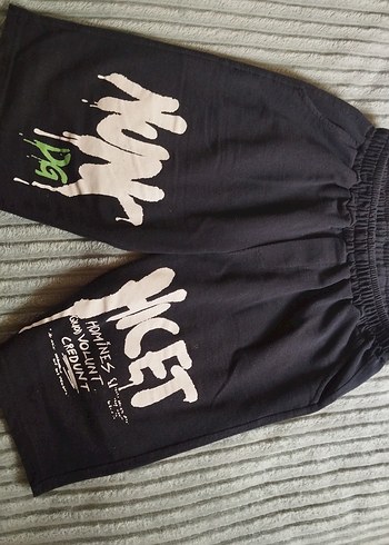 Siyah Baskılı Erkek Çocuk Bol Kesim Şort - Görsel 4