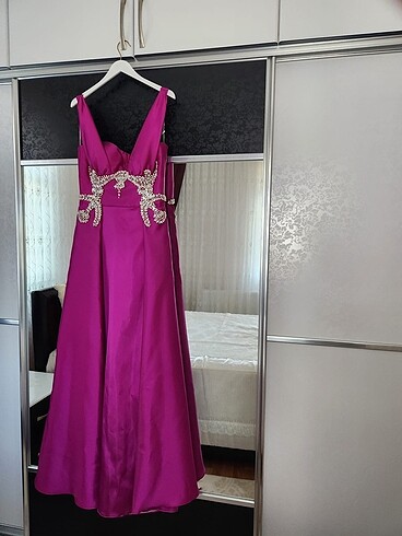 Pembe abiye