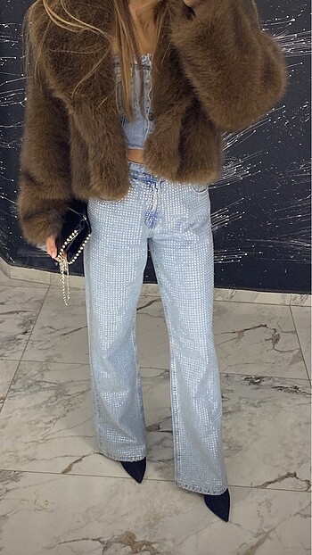 Zara taşlı jean