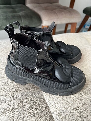 26 Beden Zara bot