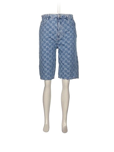 Bershka Mini Şort %70 İndirimli.