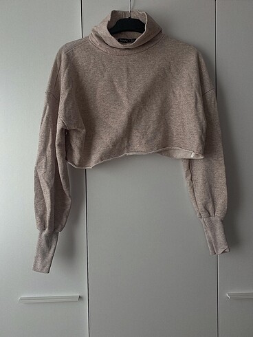 Crop sweatshirt