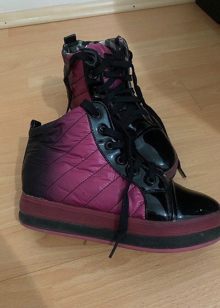 Şık ve spor ayakkabı - Görsel 2