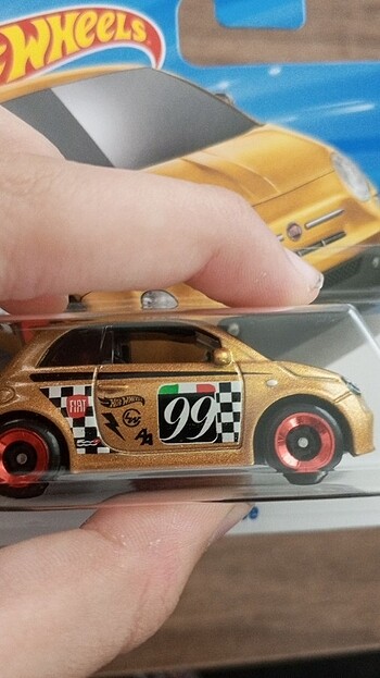 Beden Fiat 500e
