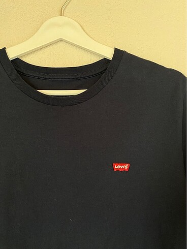 m Beden Levis erkek tshirt