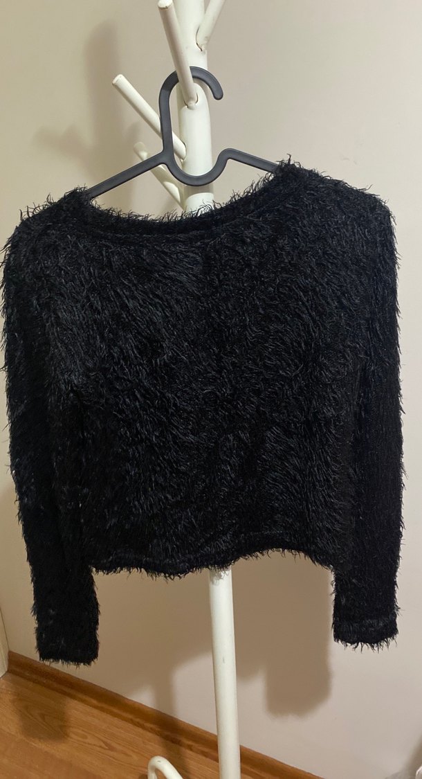 Siyah Kadın Yünlü Uzun Kollu Kürklü Kazak - Görsel 3