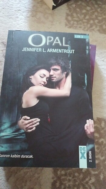  Beden ONIKS JENNIFER ARMENTROUT 2 KITAP