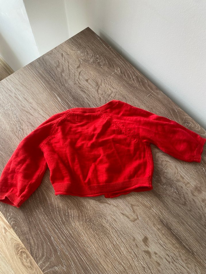 Kız Çocuk Kırmızı Düğmeli Triko Hırka - Görsel 3