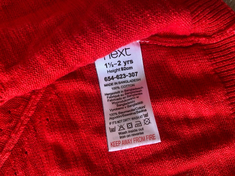 Kız Çocuk Kırmızı Düğmeli Triko Hırka - Görsel 2