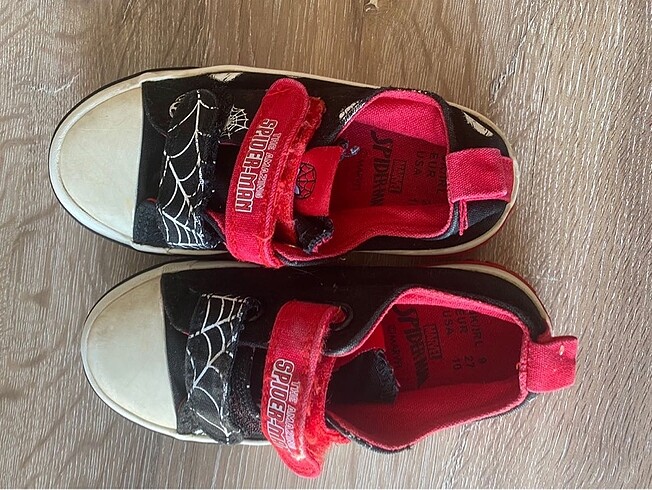 27 Beden Primark Spiderman ayakkabı, 27