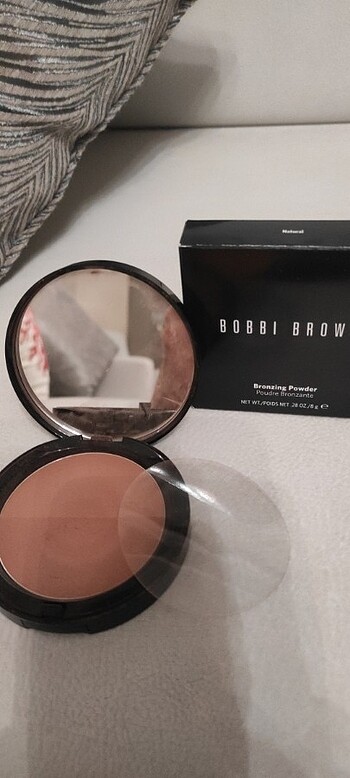 Bobbi Brown bronzing powder