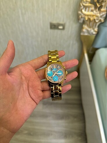 Guess saat