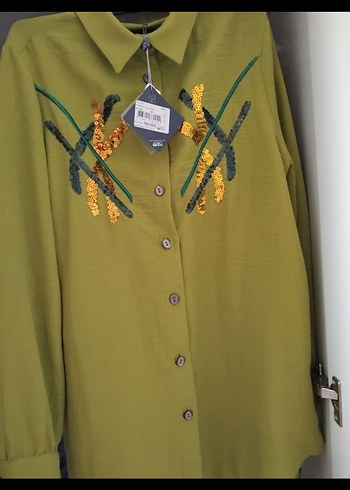 Yeşil Nakışlı Uzun Kollu Kadın Gömlek - Görsel 2