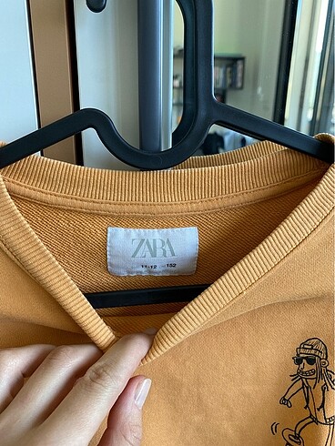 11-12 Yaş Beden Sweatshirt