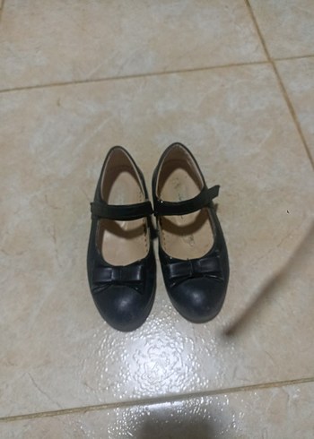 Kız Çocuk Siyah Tokalı Babet Ayakkabı - Görsel 2