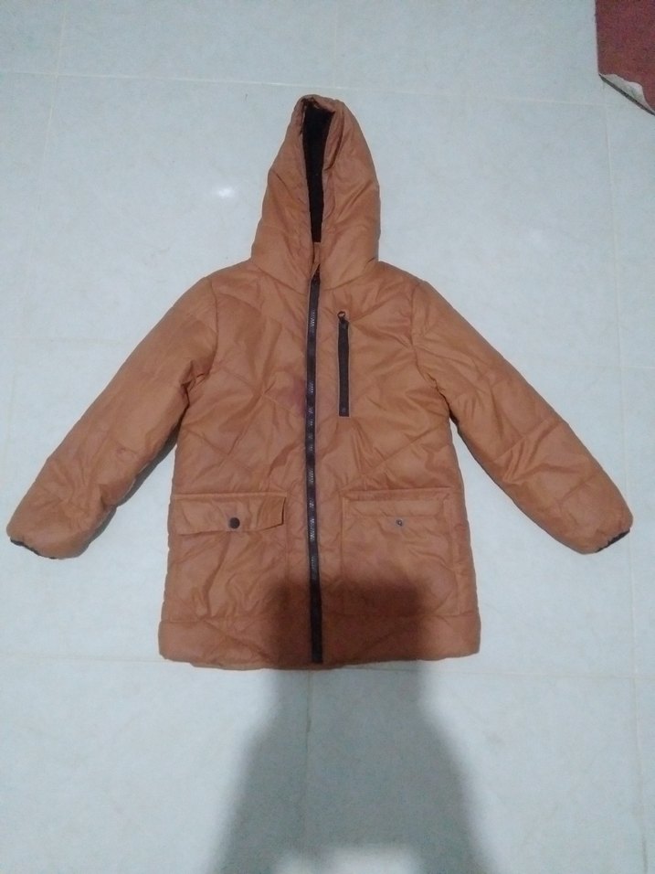 Erkek Çocuk Kahverengi Kapüşonlu Mont - Görsel 3