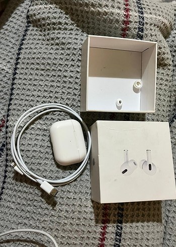 Beyaz Kablosuz Kulaklıklar - Görsel 4