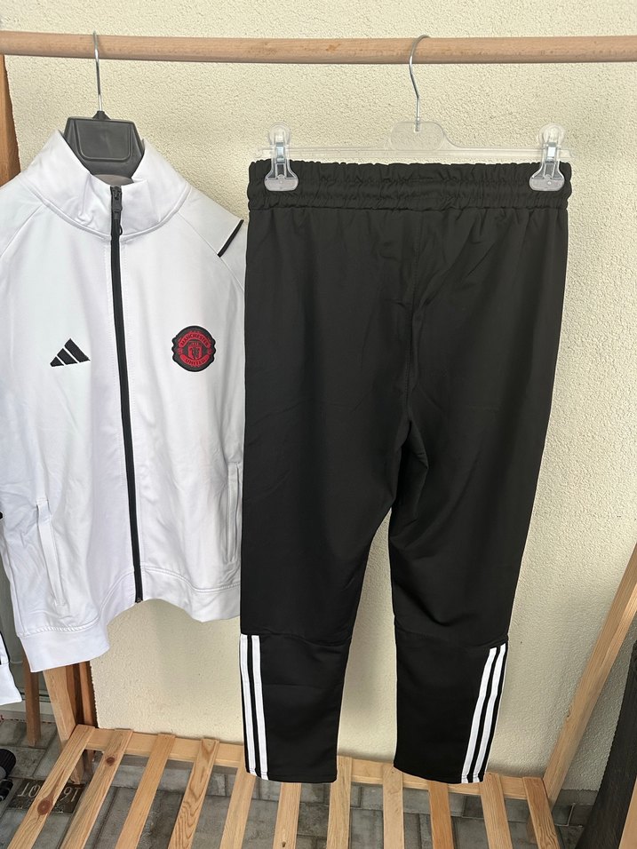 Man. United Eşofman Takımı - Görsel 2