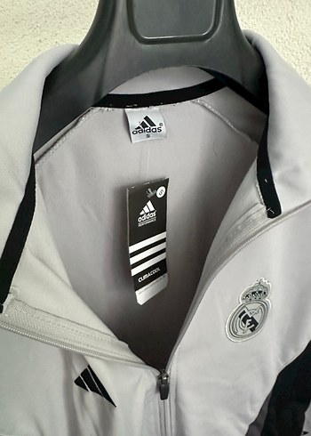 Real Madrid Eşofman Takımı - Görsel 4