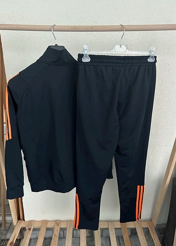 Real Madrid Eşofman Takımı - Görsel 2