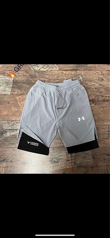 Under armour taytlı şort 2 adet