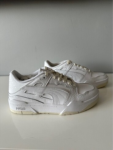 37,5 Beden beyaz Renk Puma Slipstream club 48 unisex spor ayakkabı