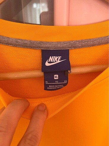 xl Beden turuncu Renk Nike erkek sweat