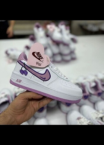 39 Beden Nike yeni etiketli