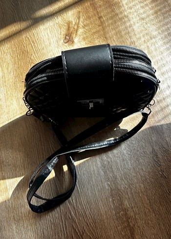 Kemer Tokalı Siyah Deri Kadın Çanta - Görsel 3