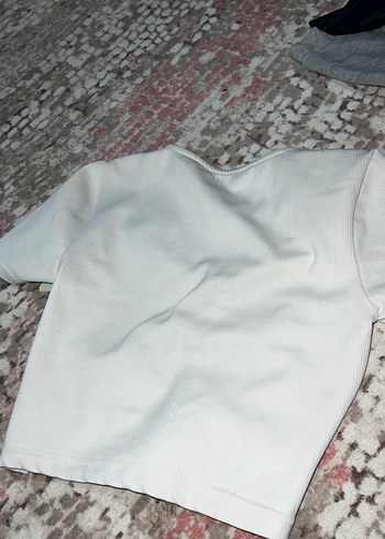 s Beden Göğüs dekolteli bluz