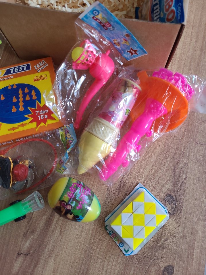 Renkli Karışık Oyuncak Seti - Görsel 3