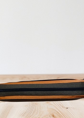 Kahverengi Fermuarlı 64 lü CD Çantası - Görsel 3