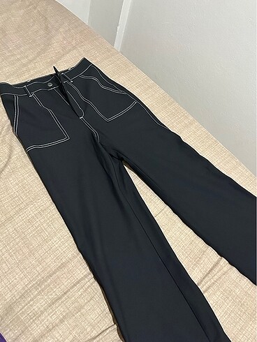 Bershka konrast dikisli pantolon