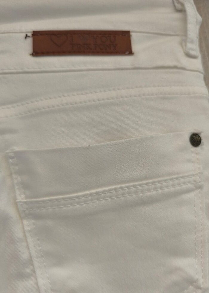 Beyaz pantolon - Görsel 4