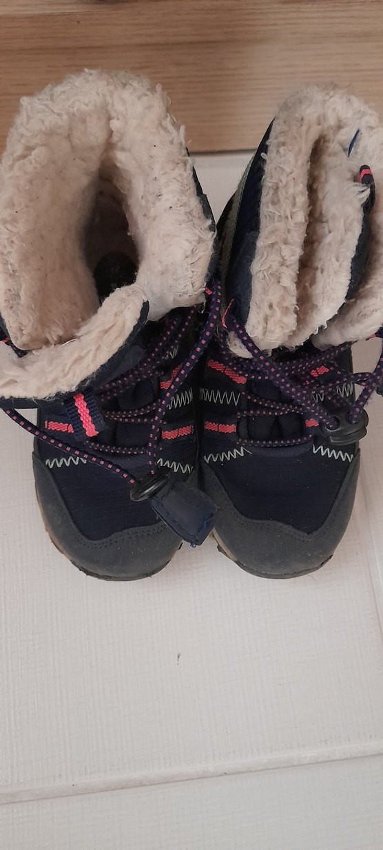 Kız Çocuk Mavi Nakışlı Kürklü Bot - Görsel 2